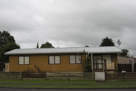 Photo of property in 2/58 Redcrest Avenue, Red Hill, Papakura, 2110