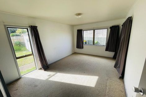 Photo of property in 13 Duckworth Road, Papakura, 2110