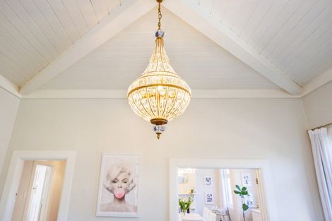 Photo of property in 239 Victoria Avenue, Hokowhitu, Palmerston North, 4410