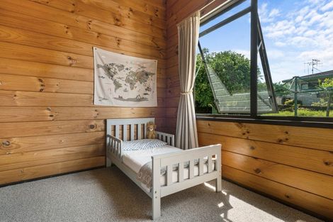 Photo of property in 24 Dunton Drive, Welcome Bay, Tauranga, 3112