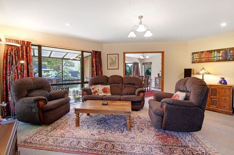 Photo of property in 72 Lowry Avenue, Redwood, Christchurch, 8051