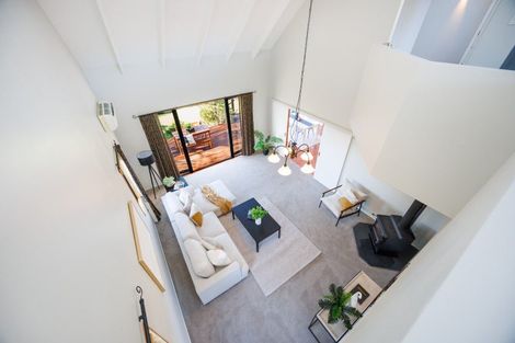 Photo of property in 20 Cashmere Drive, Fitzherbert, Palmerston North, 4410