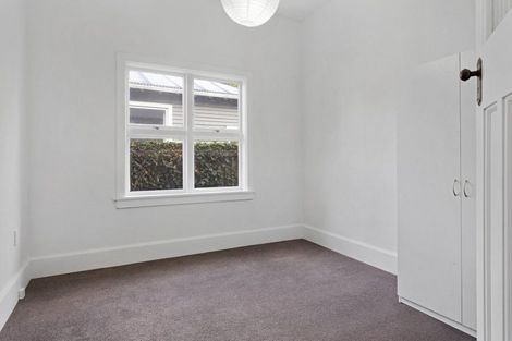 Photo of property in 77 Mersey Street, St Albans, Christchurch, 8014