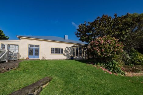 Photo of property in 32 Woodland Road, Johnsonville, Wellington, 6037