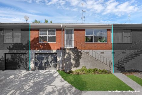 Photo of property in 3/3 Koromiko Street, New Lynn, Auckland, 0600