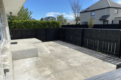 Photo of property in 2/230 Springfield Road, St Albans, Christchurch, 8014