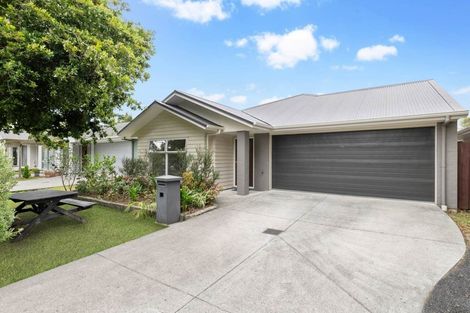 Photo of property in 11 Poaka Avenue, Takanini, 2112
