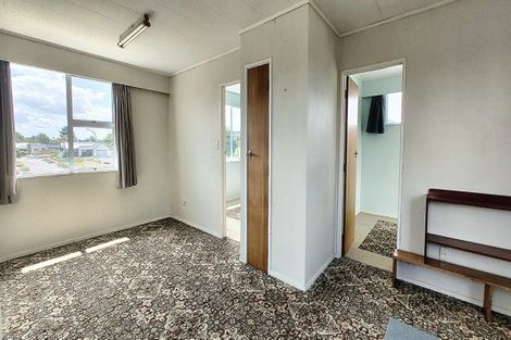 Photo of property in 10 Stirling Crescent, Hokowhitu, Palmerston North, 4410