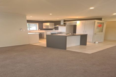 Photo of property in 2 Milford Street, Aotea, Porirua, 5024