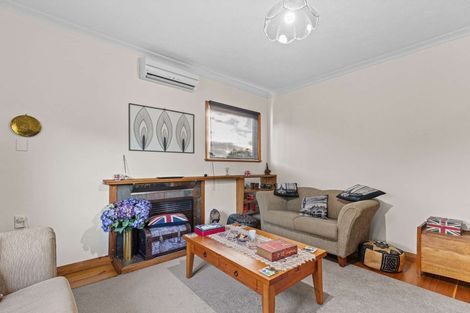 Photo of property in 16 Toi Street, Tawhero, Whanganui, 4501