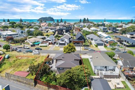 Photo of property in 14 Pitau Road, Mount Maunganui, 3116