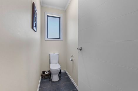 Photo of property in 14b Rennell Street, Frankleigh Park, New Plymouth, 4310