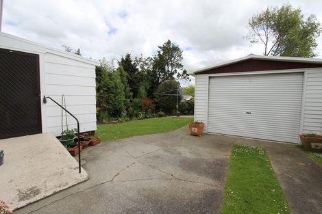 Photo of property in 77 Ormond Street, Woodville, 4920