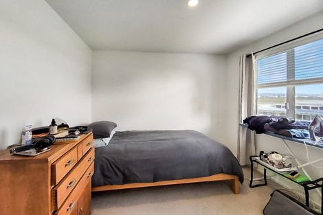 Photo of property in 76 Alverston Street, Waterview, Auckland, 1026