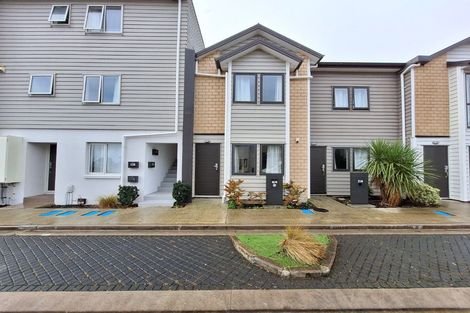 Photo of property in 6/4 Wallson Crescent, Wiri, Auckland, 2104