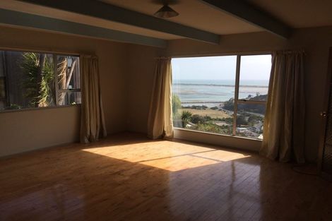 Photo of property in 18 Patmos Place, Mount Pleasant, Christchurch, 8081