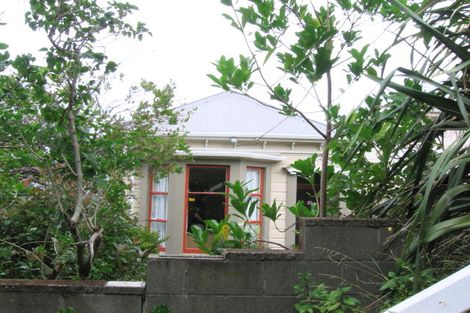 Photo of property in 59 Herald Street, Berhampore, Wellington, 6023