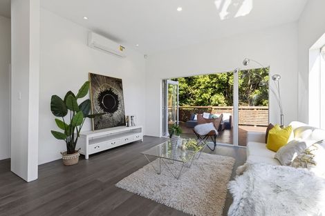 Photo of property in 111b Stredwick Drive, Torbay, Auckland, 0630