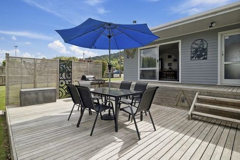 Photo of property in 6 Gem Street, Pukehangi, Rotorua, 3015