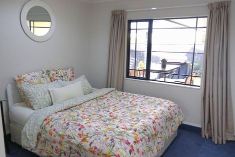 Photo of property in 150 Avenue Road, Greenmeadows, Napier, 4112