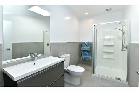 Photo of property in 5 Couldrey Crescent, Red Beach, 0932