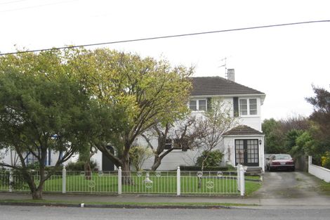 Photo of property in 281 Naenae Road, Naenae, Lower Hutt, 5011