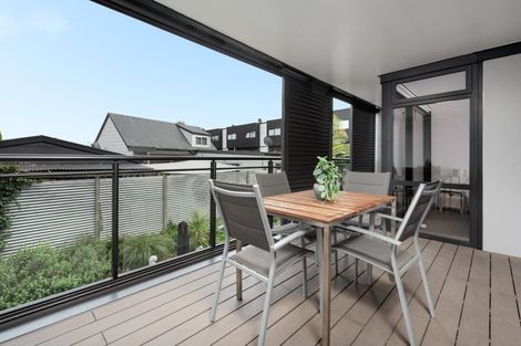 Photo of property in 2-06/424 Maunganui Road, Mount Maunganui, 3116