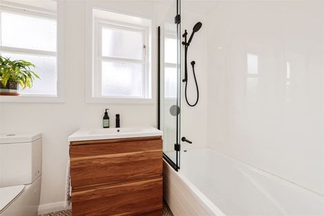 Photo of property in 6 Bard Street, Somerfield, Christchurch, 8024