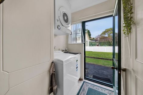 Photo of property in 4/70-76 Whiteley Street, Moturoa, New Plymouth, 4310