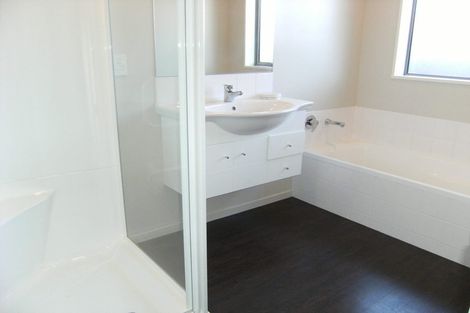 Photo of property in 72 St Lukes Street, Woolston, Christchurch, 8062