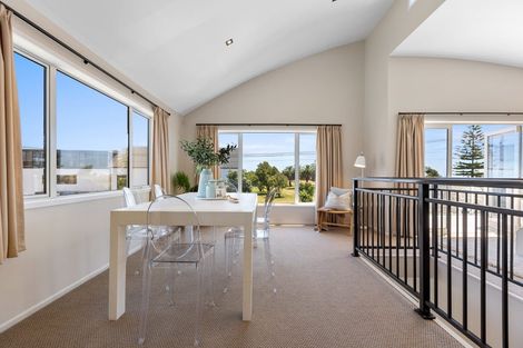 Photo of property in 10 Karewa Parade, Papamoa Beach, Papamoa, 3118