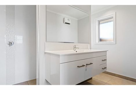 Photo of property in 77 Beaumont Drive, Rolleston, 7614