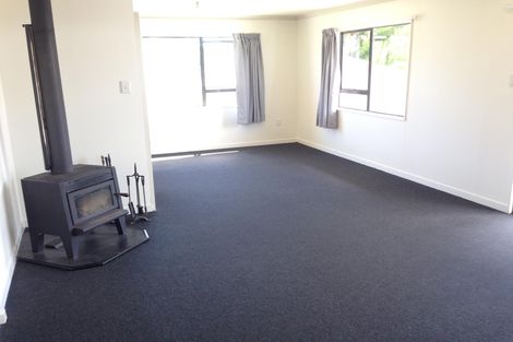 Photo of property in 18 Wye Street, Rongotea, 4476