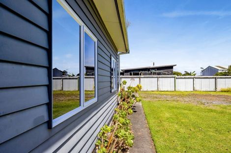 Photo of property in 18 Fox Street, Okato, 4335