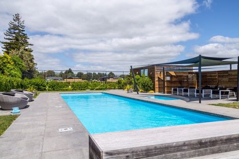 Photo of property in 38 Burgundy Drive, Martinborough, 5711