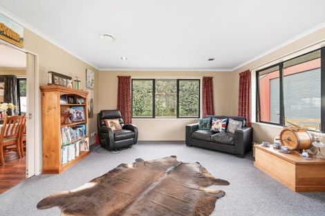 Photo of property in 185 Centre Road, Momona, Outram, 9073