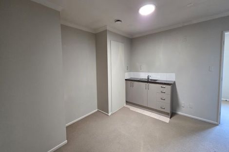 Photo of property in 37 Donegal Park Drive, Flat Bush, Auckland, 2019