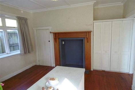 Photo of property in 43 Lyn Street, Lynmouth, New Plymouth, 4310