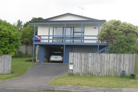 Photo of property in 60 Athena Drive, Totara Vale, Auckland, 0629