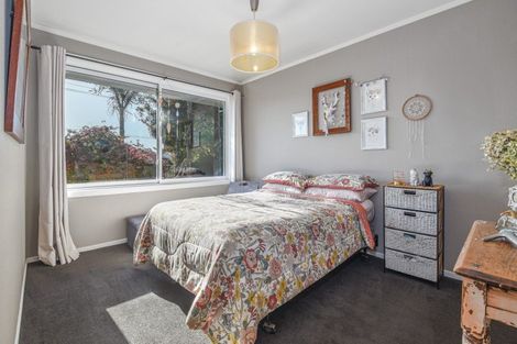 Photo of property in 5 Darroch Street, Fairy Springs, Rotorua, 3015