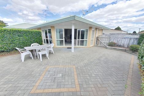 Photo of property in 43a Shirley Avenue, Papakura, 2110