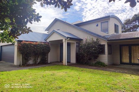 Photo of property in 103 Glendhu Road, Bayview, Auckland, 0629