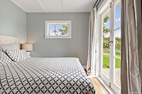 Photo of property in 160 Batty Road, Kingseat, Papakura, 2580