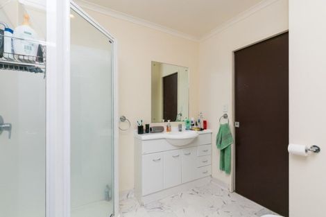 Photo of property in Terrace Heights Apartments, 12b/163 The Terrace, Wellington Central, Wellington, 6011