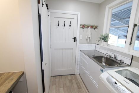 Photo of property in 32 Mccardle Road, Pahiatua, 4984