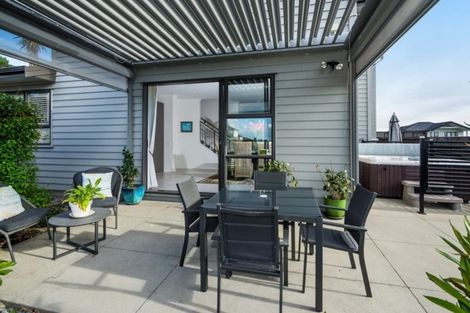 Photo of property in 88 Mackay Drive, Greenhithe, Auckland, 0632