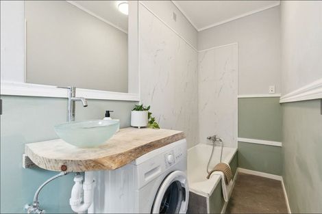 Photo of property in 36 Reuben Avenue, Brooklyn, Wellington, 6021