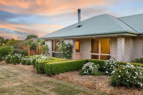 Photo of property in 53 Woodside Road, Oxford, 7430