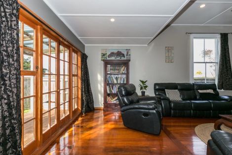 Photo of property in 802 Lyell Street, Akina, Hastings, 4122