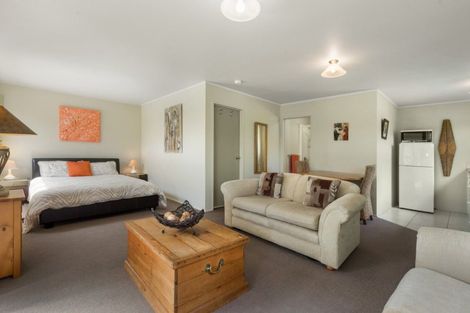 Photo of property in 63 Ongare Point Road, Tahawai, Katikati, 3170